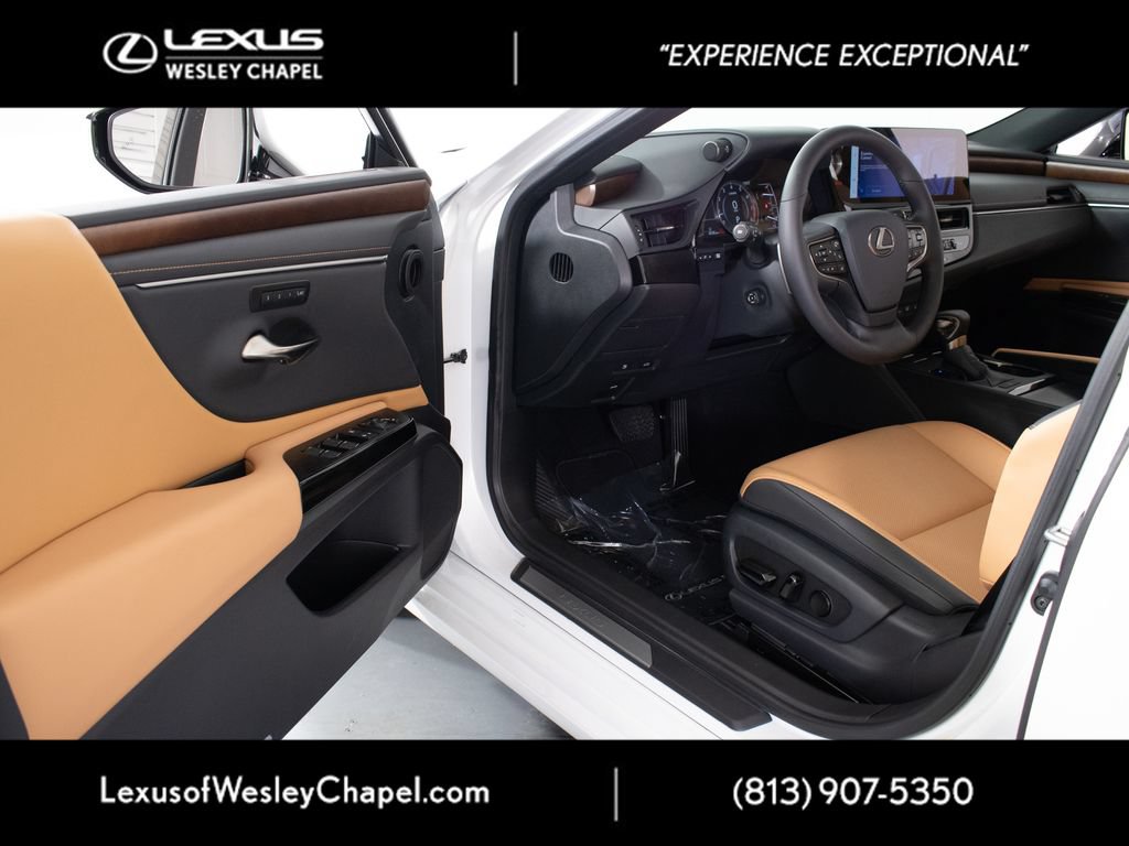 Used 2025 Lexus ES 350 w/ Premium Package FWD image 19