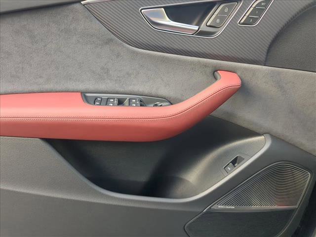 New 2026 Audi SQ8 Prestige image 9