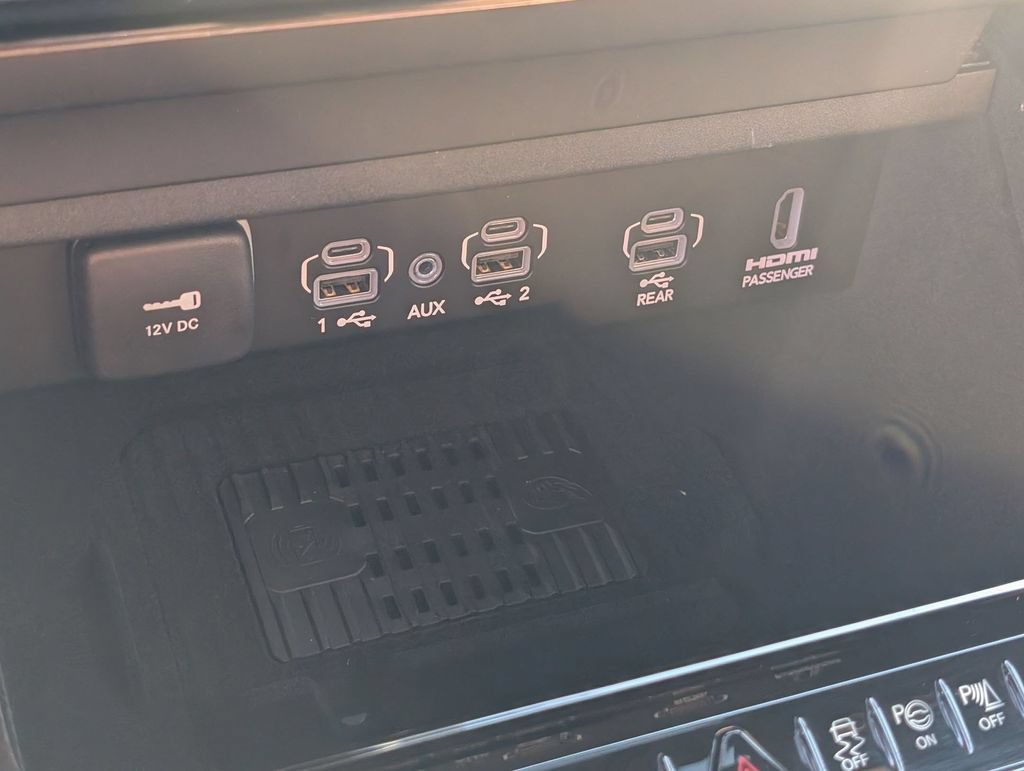 New 2026 Jeep Grand Wagoneer L Summit AWD/4WD image 19