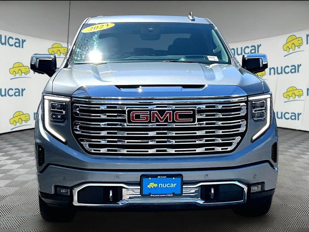 Used 2023 GMC Sierra 1500 Denali w/ Denali Reserve Package AWD/4WD image 2