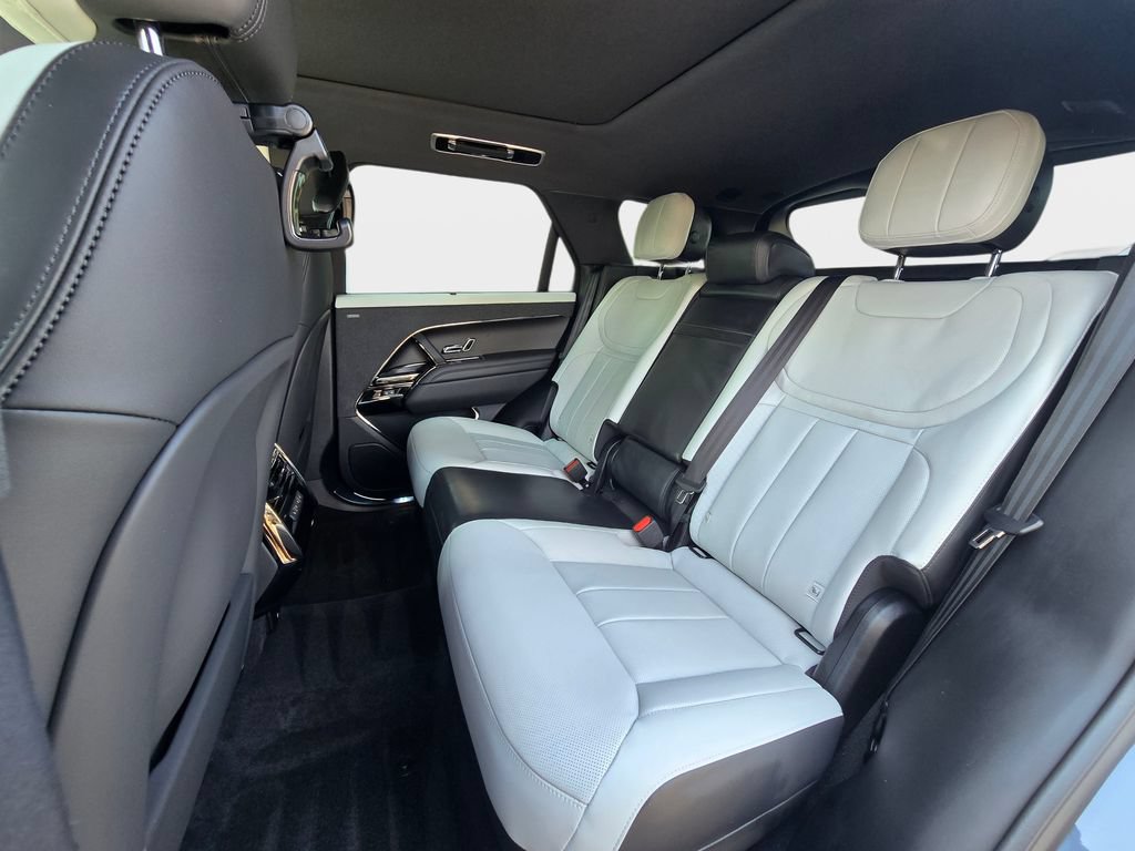 New 2026 Land Rover Range Rover Sport Dynamic SE AWD/4WD image 14