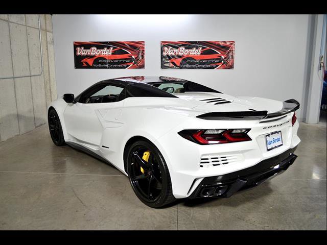 New 2025 Chevrolet Corvette E-Ray image 5