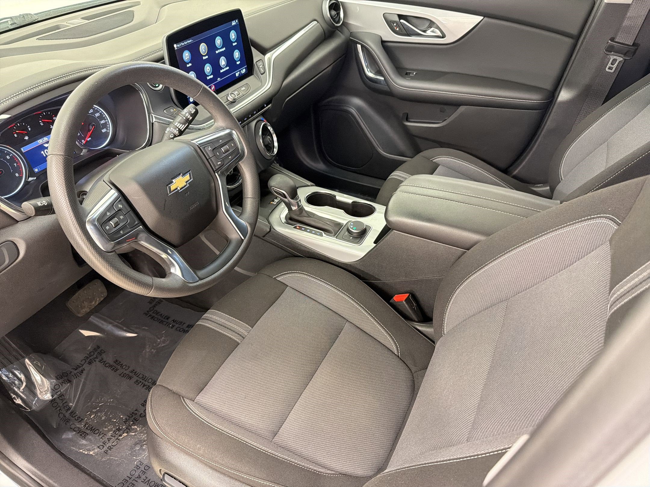 Used 2023 Chevrolet Blazer LT image 23