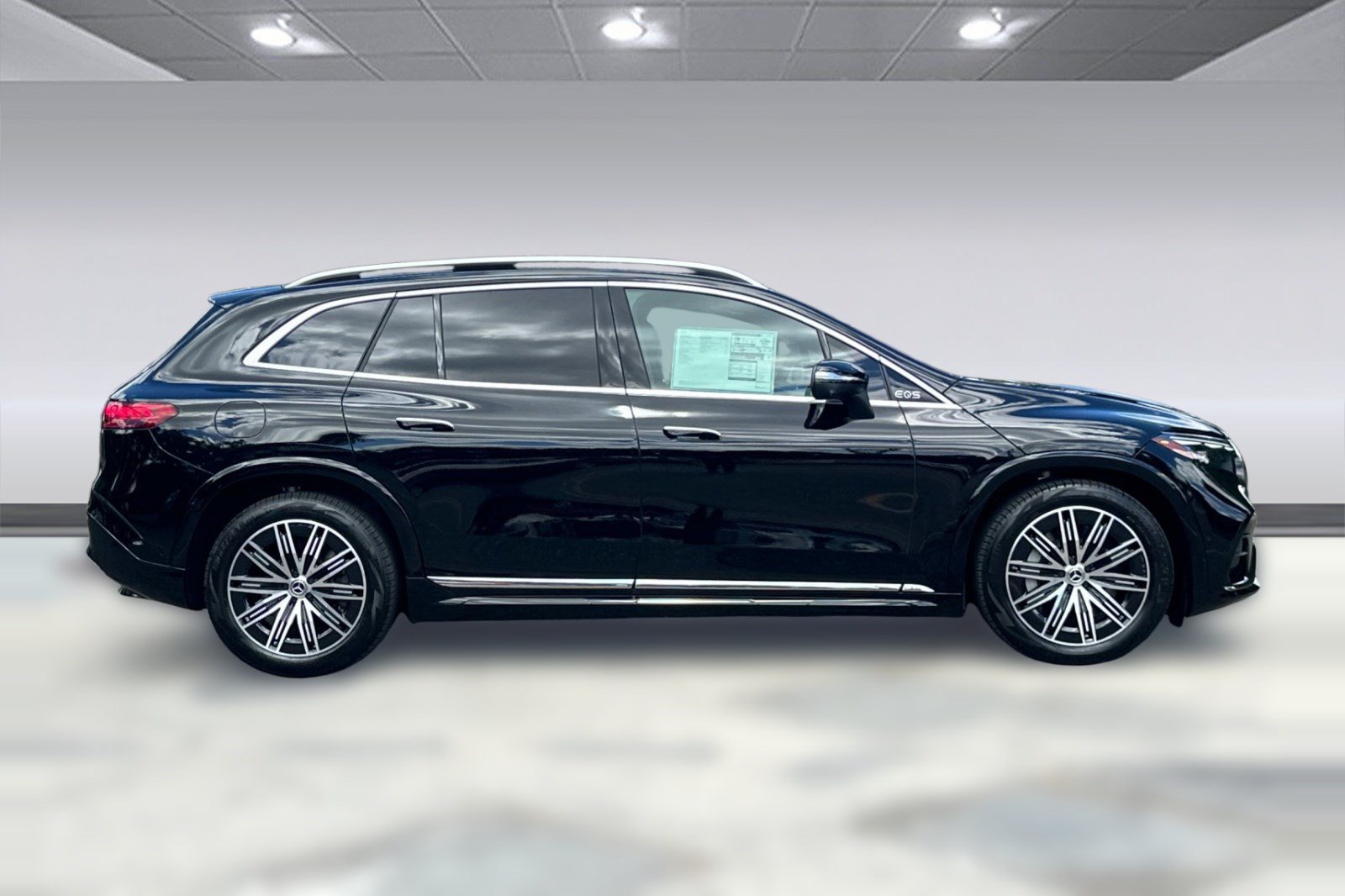 New 2026 Mercedes-Benz EQS 400 4MATIC SUV image 7