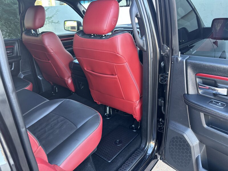 Used 2015 RAM 1500 Rebel w/ Luxury Group image 33
