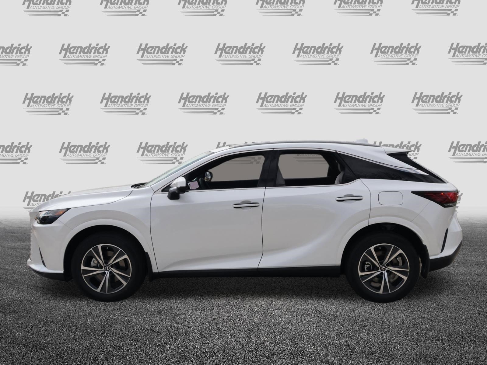 New 2026 Lexus RX 350 FWD image 6