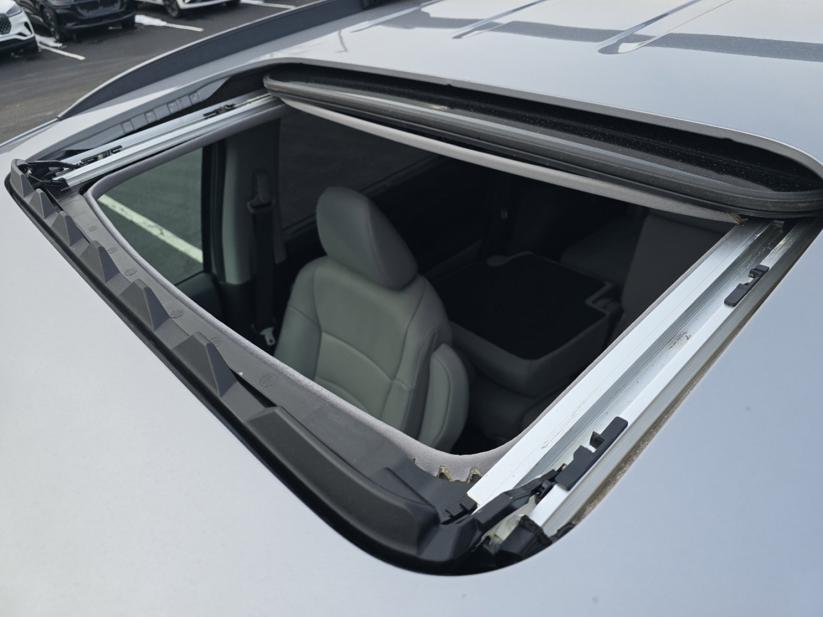 Certified 2022 Honda Pilot Special Edition image 4