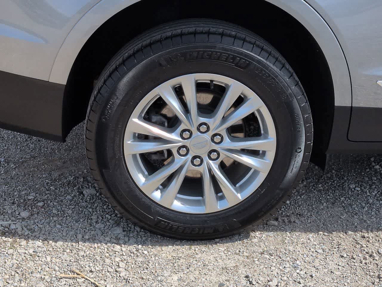 Used 2023 Cadillac XT5 Luxury AWD/4WD image 13