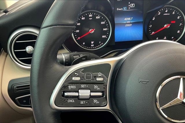 Used 2022 Mercedes-Benz GLC 300 4MATIC image 21