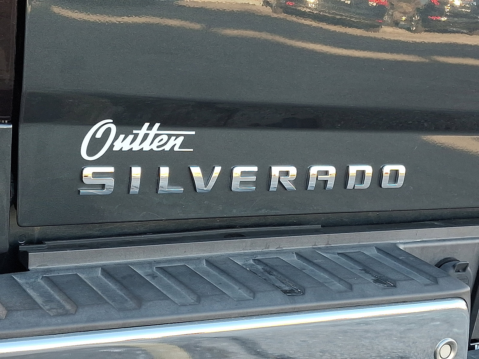 Used 2018 Chevrolet Silverado 1500 LT w/ All Star Edition image 30