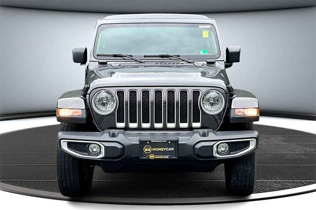 Used 2023 Jeep Wrangler Sahara image 2