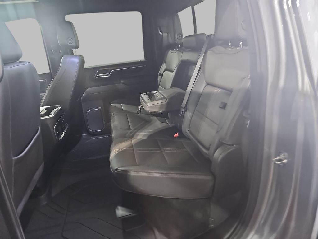 Certified 2024 Chevrolet Silverado 2500 High Country w/ High Country Premium Package AWD/4WD image 17