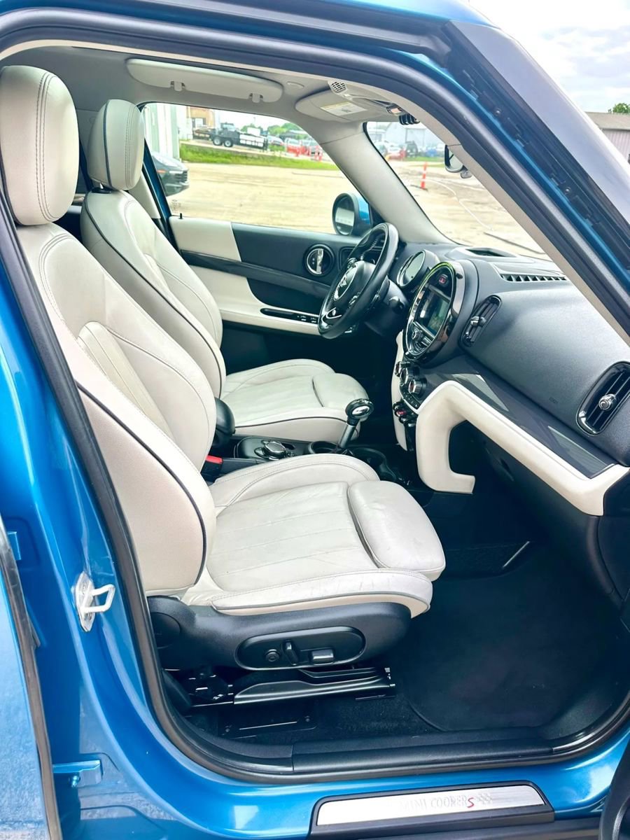 Used 2018 MINI Cooper Countryman S FWD image 13