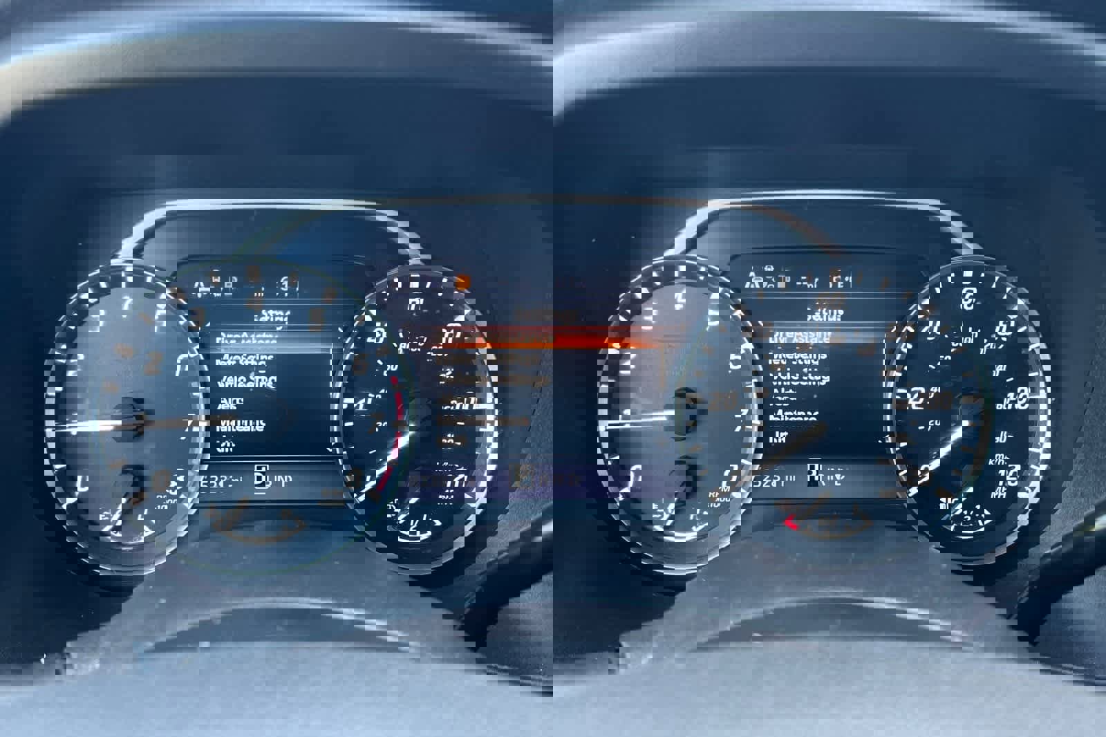 Certified 2022 Nissan Titan SV w/ Accessory Utility Package image 30