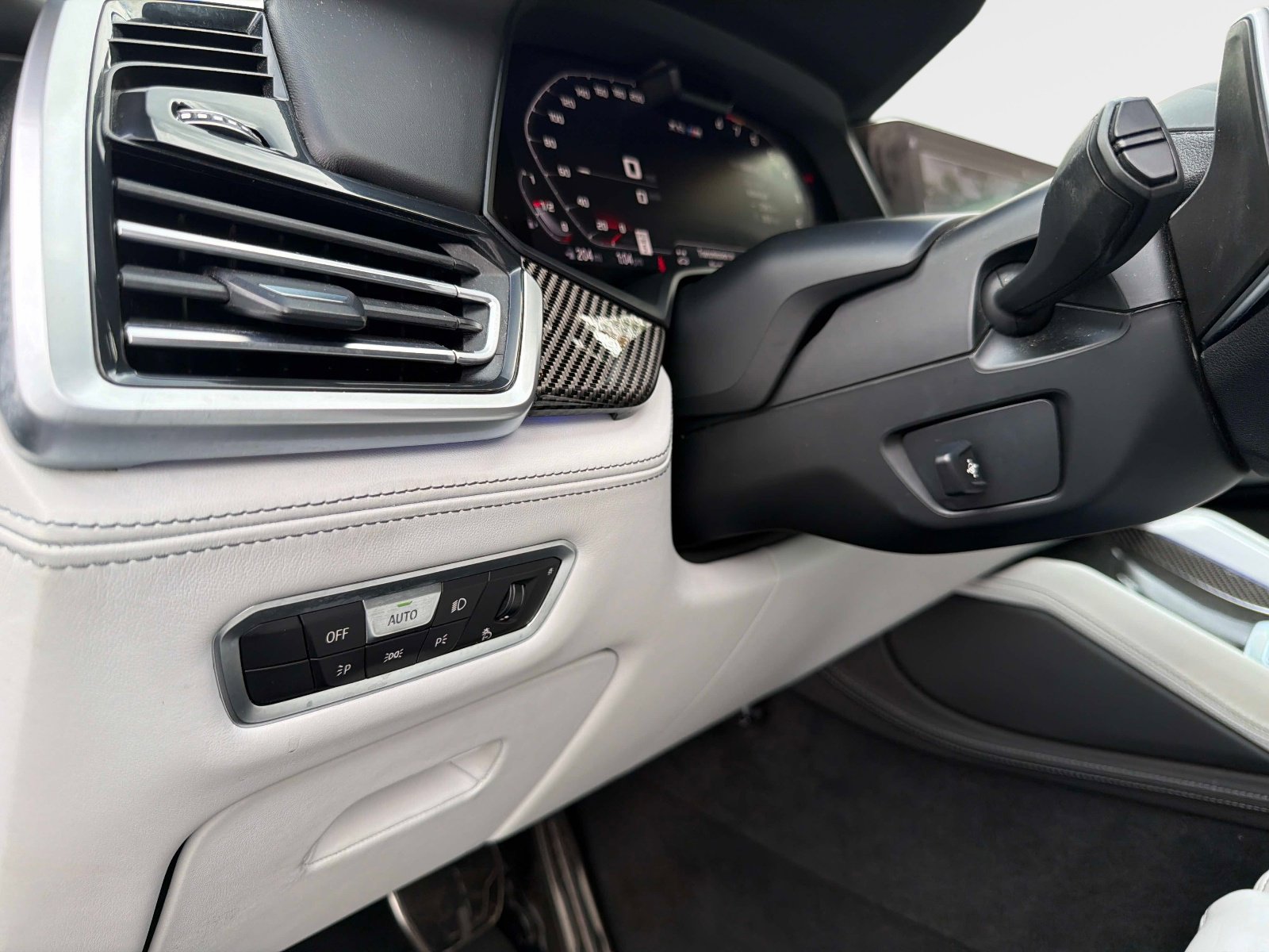 Used 2021 BMW X6 M w/ Executive Package AWD/4WD image 43