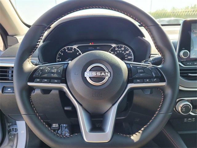 New 2025 Nissan Altima 2.5 SR image 12