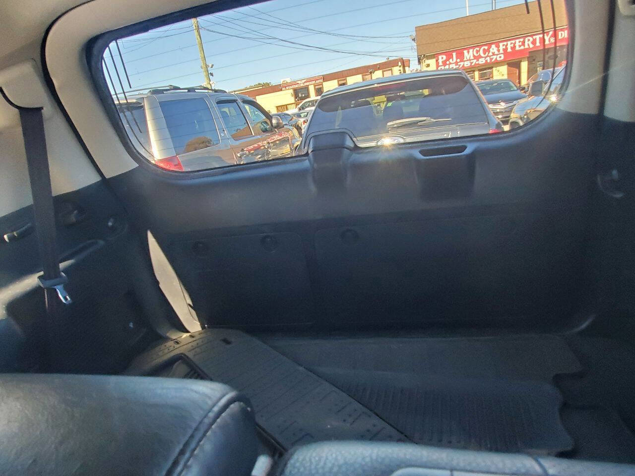 Used 2015 Lexus GX 460 image 23