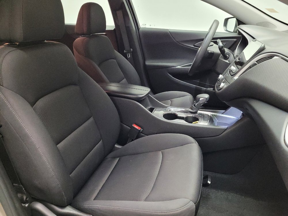 Used 2024 Chevrolet Malibu LT image 21