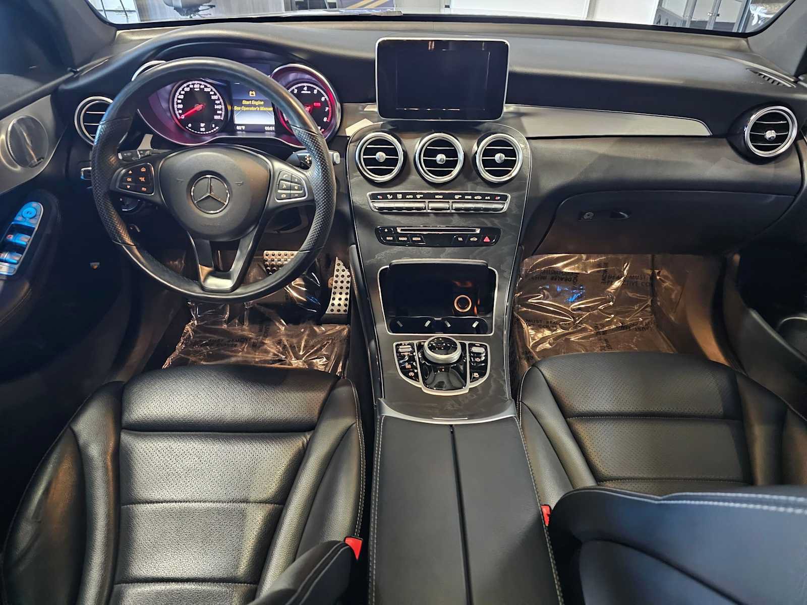 Used 2019 Mercedes-Benz GLC 300 4MATIC image 20