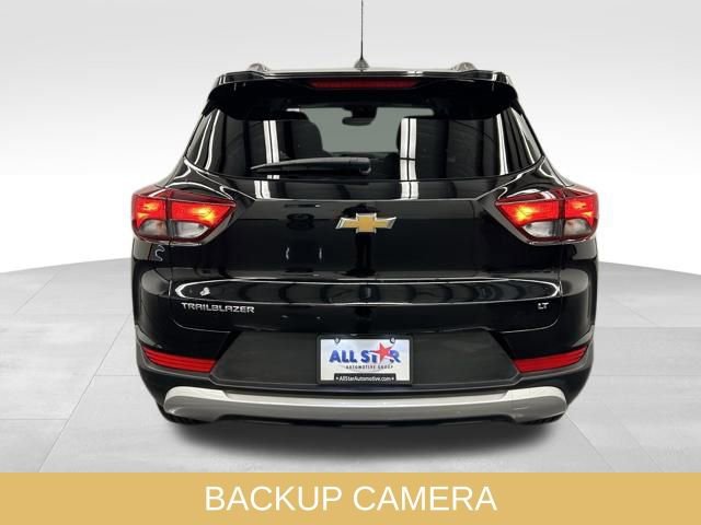 Used 2023 Chevrolet TrailBlazer LT w/ Convenience Package image 9