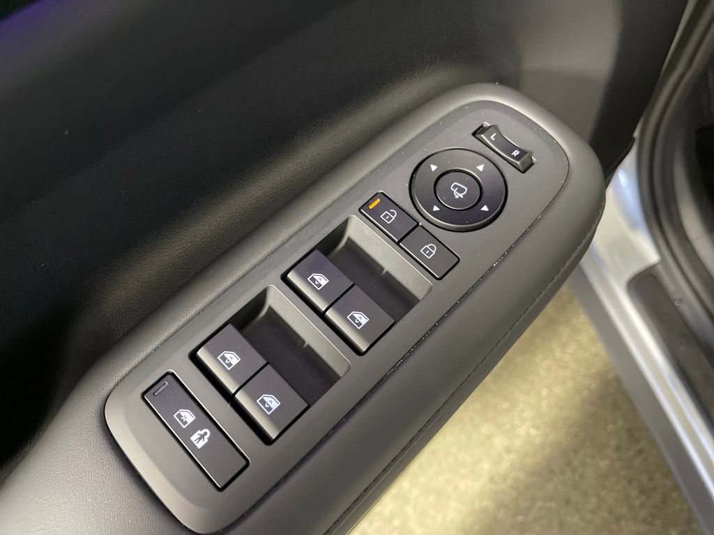 Certified 2025 Hyundai Santa Fe Calligraphy image 18