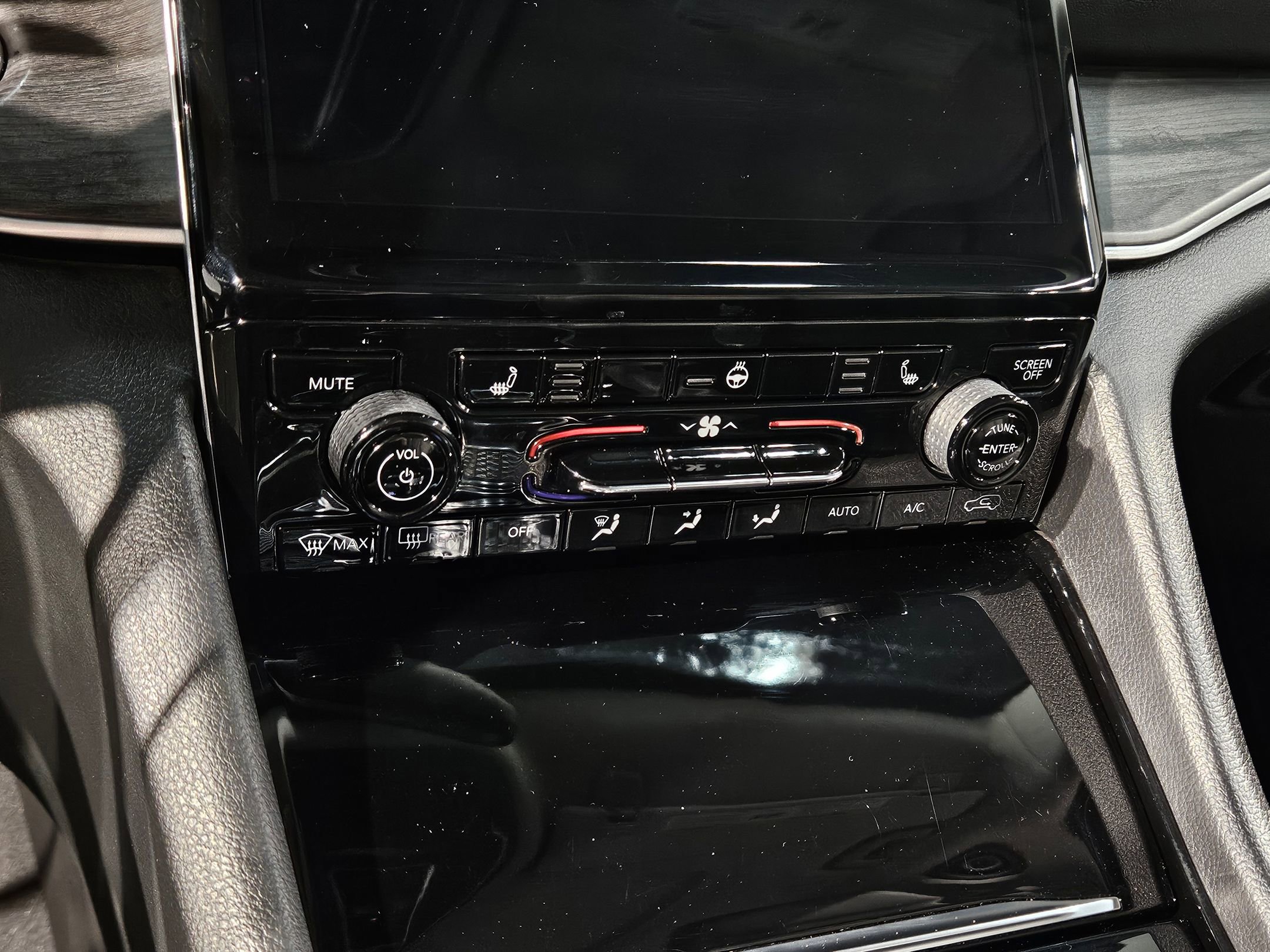 Used 2022 Jeep Grand Cherokee L Limited image 32