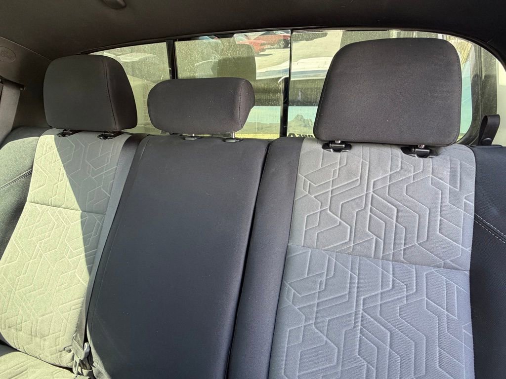 Used 2021 Toyota Tacoma TRD Sport w/ Technology Package image 9