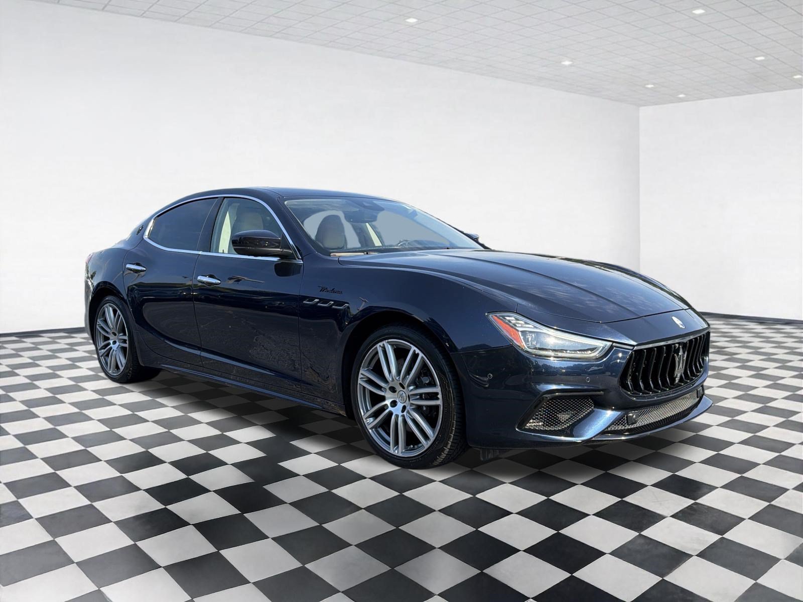 Used 2022 Maserati Ghibli Modena RWD image 8