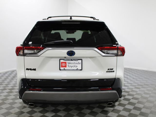 Used 2020 Toyota RAV4 XSE w/ XSE Grade Weather Package AWD/4WD image 5