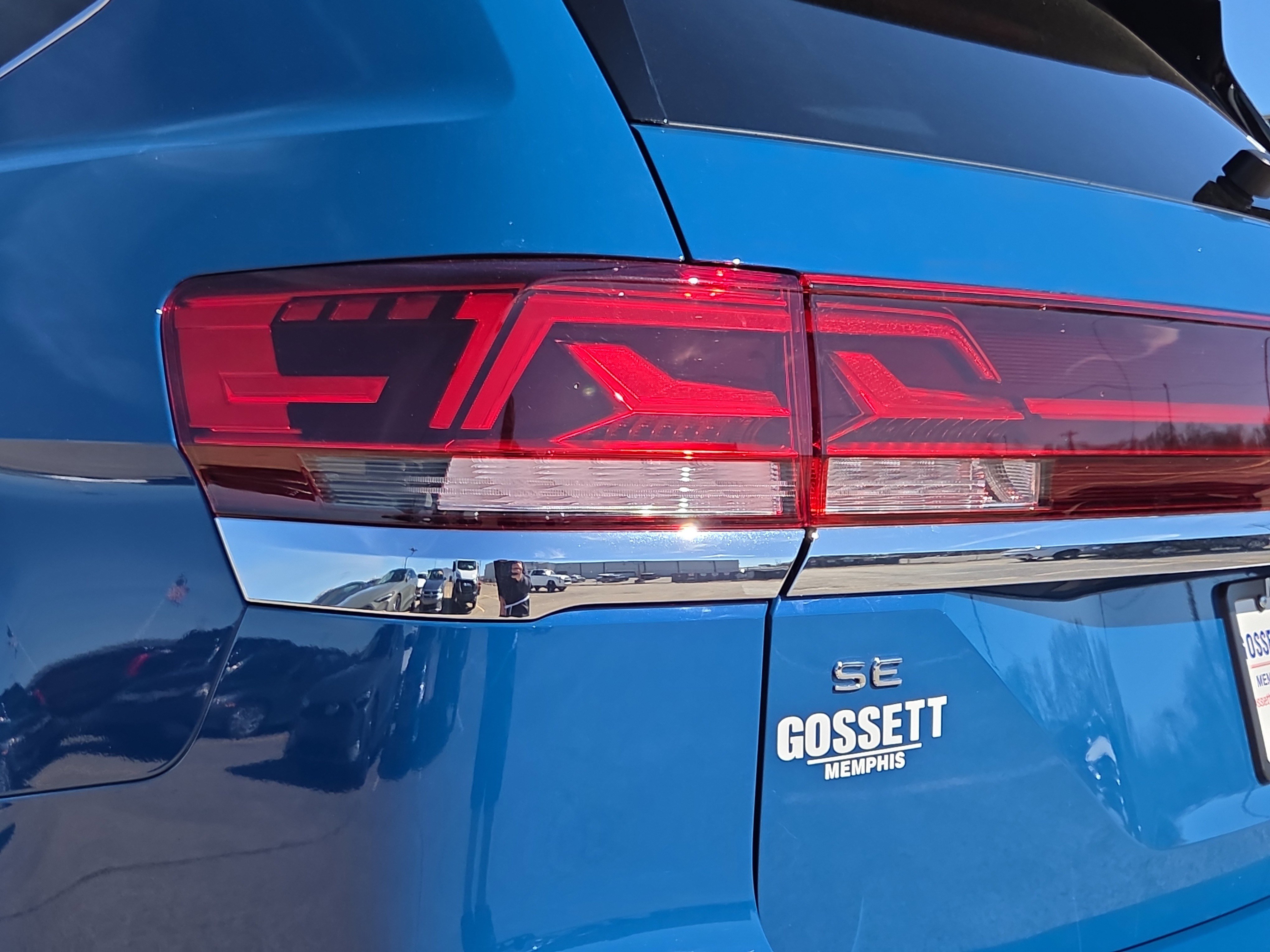 Used 2025 Volkswagen Atlas SE image 7