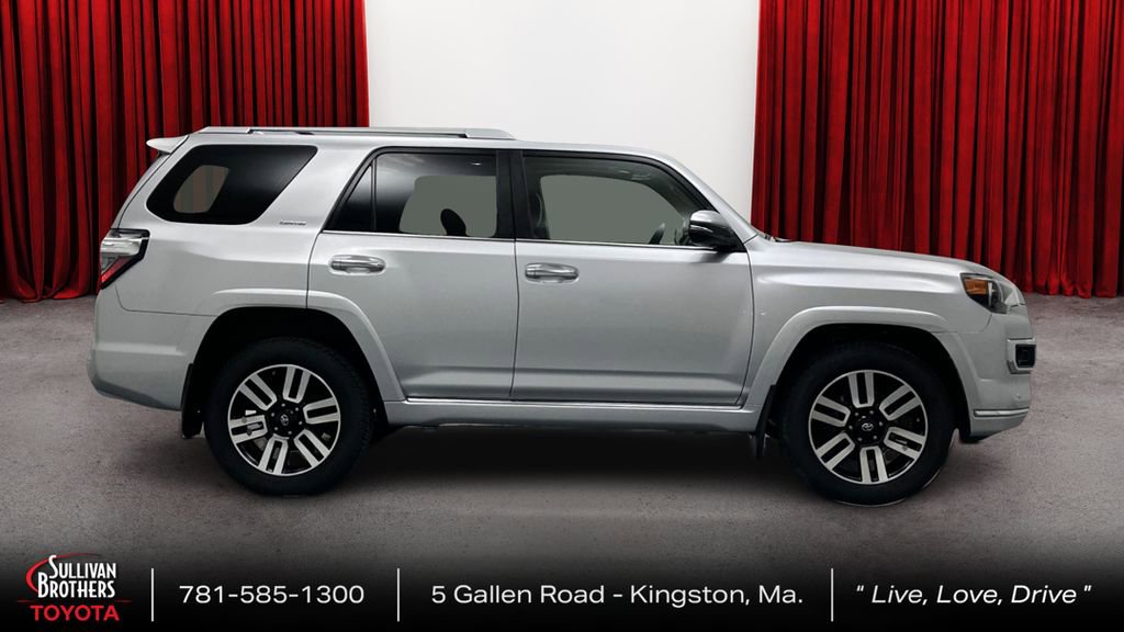 Used 2016 Toyota 4Runner Limited image 4