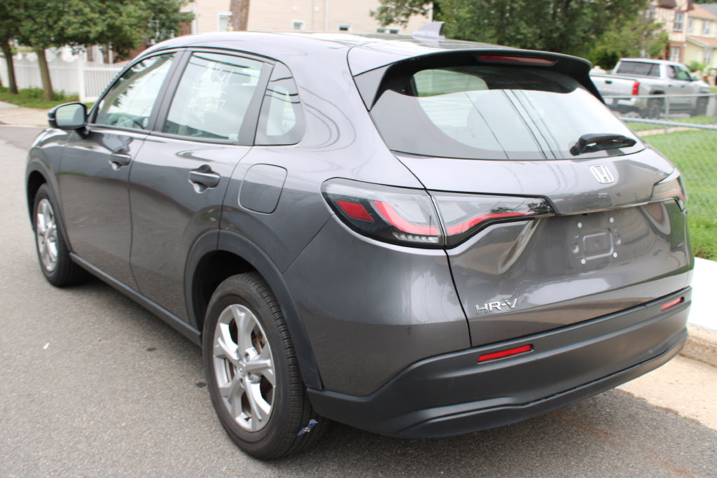 Used 2025 Honda HR-V LX image 7