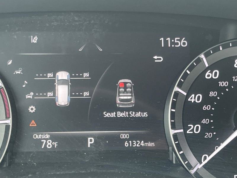 Used 2021 Toyota Highlander XLE image 25