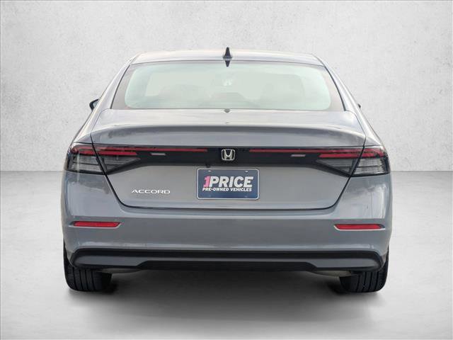 Certified 2025 Honda Accord SE image 7