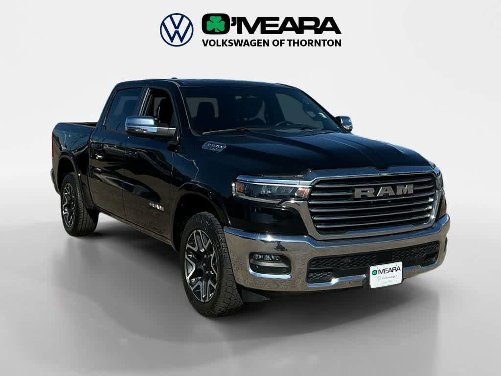Used 2025 RAM 1500 Laramie AWD/4WD image 7