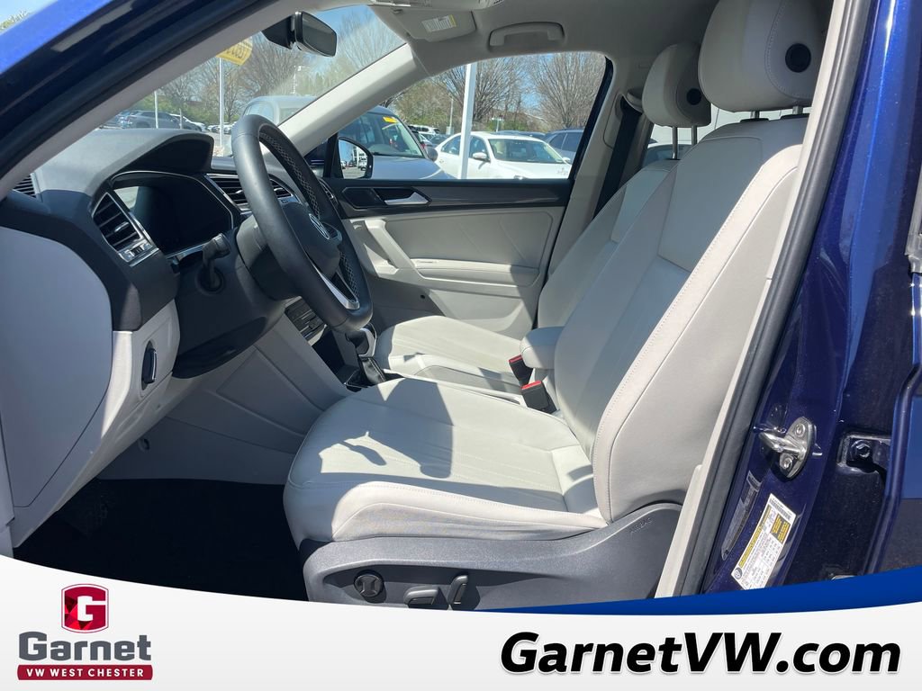 Used 2024 Volkswagen Tiguan SE image 10