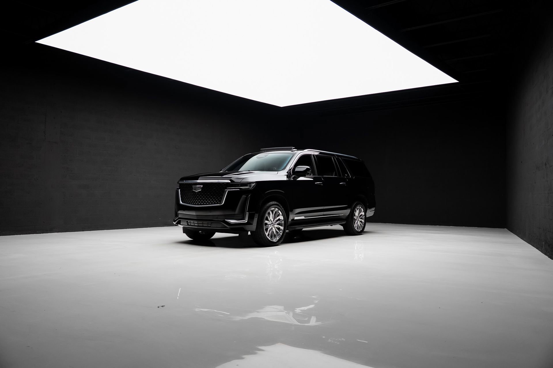 Used 2023 Cadillac Escalade ESV Premium Luxury w/ LPO, Floor Liner Package AWD/4WD image 85