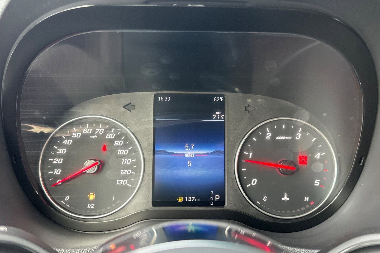 New 2026 Mercedes-Benz Sprinter 2500 image 24