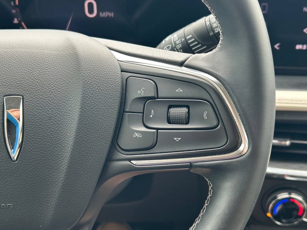 Used 2025 Buick Encore GX Preferred w/ Advanced Technology Package FWD image 36
