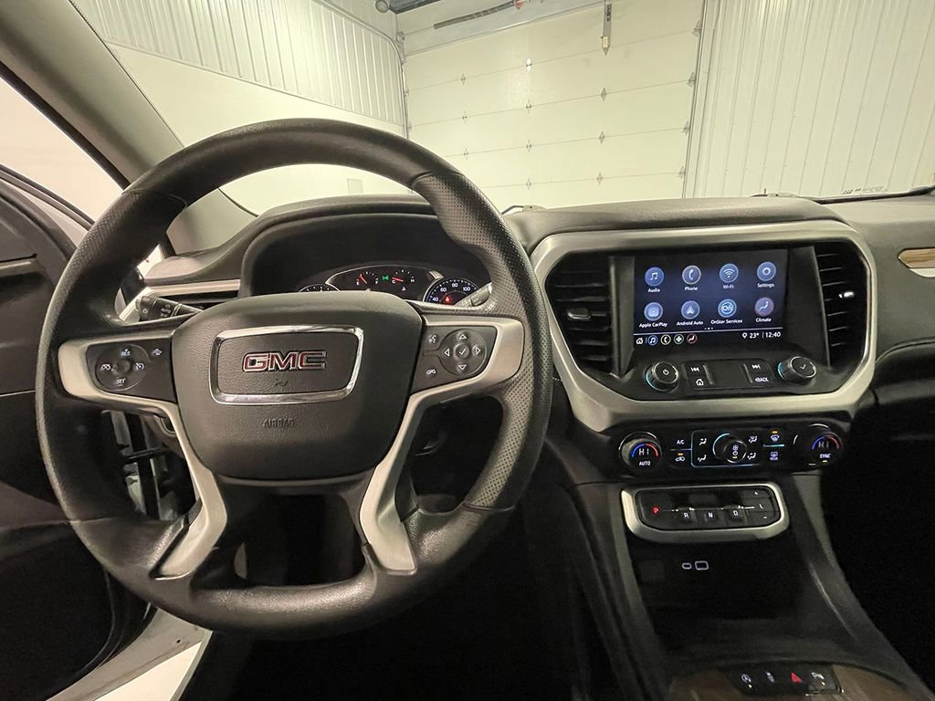 Used 2023 GMC Acadia SLE w/ Driver Convenience Package image 38