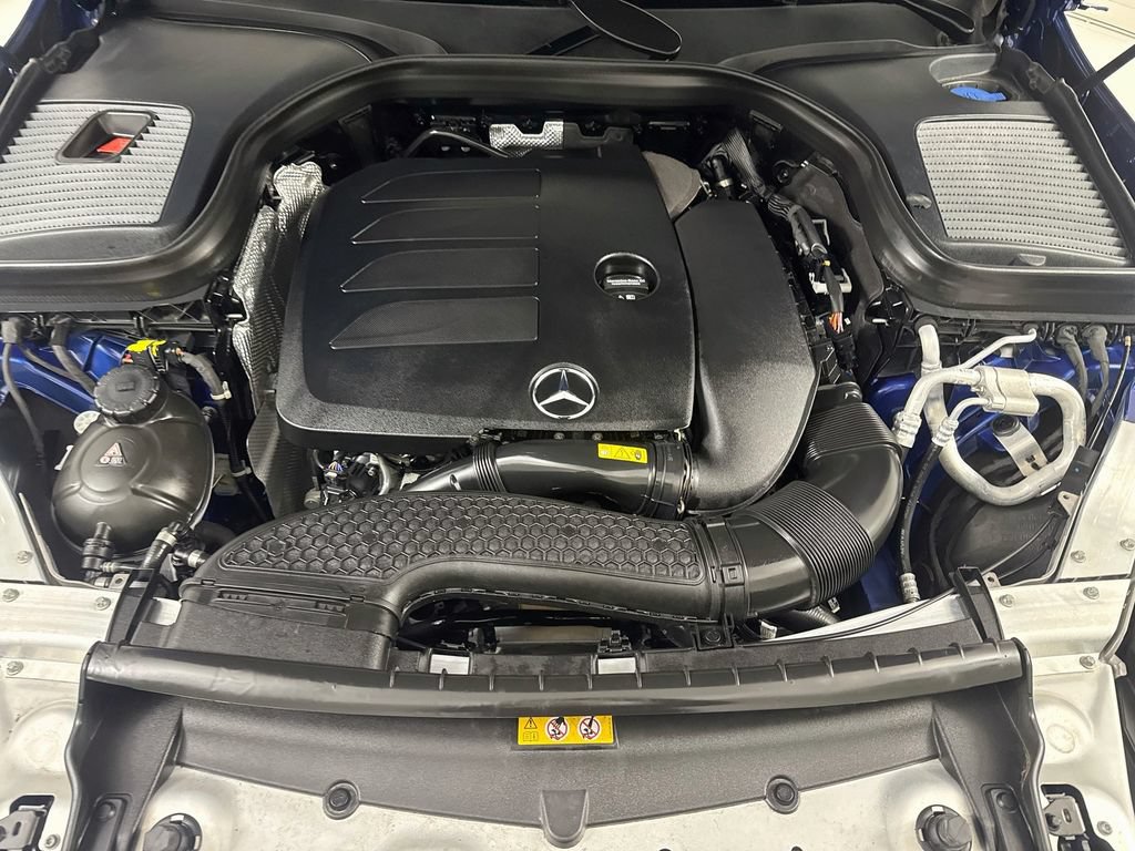 Used 2022 Mercedes-Benz GLC 300 4MATIC image 29