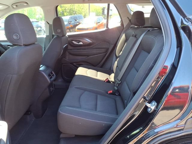 Used 2024 GMC Terrain SLE FWD image 30