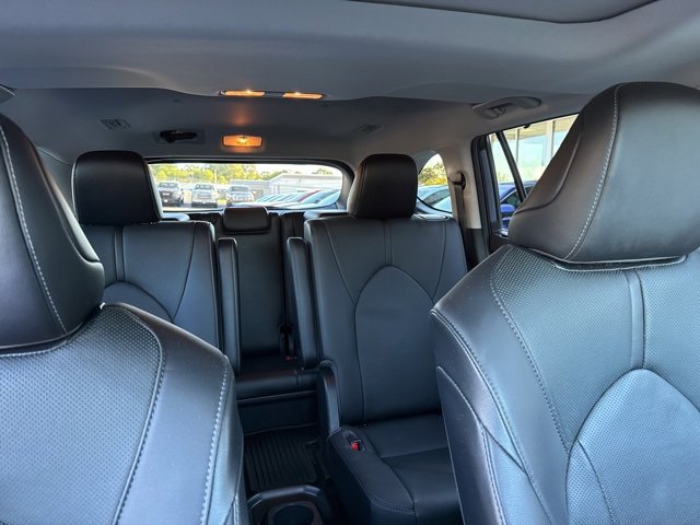 Used 2020 Toyota Highlander Limited image 35