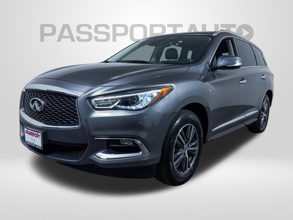 Used 2019 INFINITI QX60 Luxe w/ Essential Package image 1