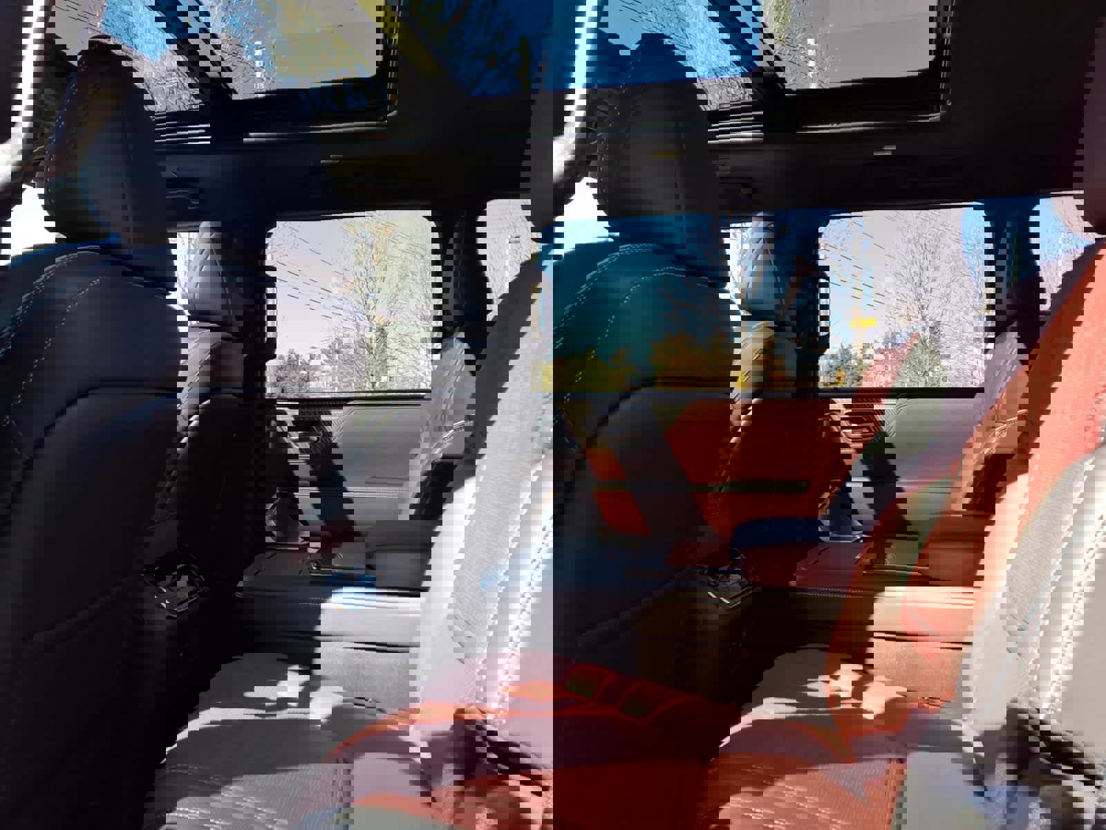 Certified 2025 INFINITI QX80 Autograph image 14