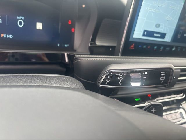 New 2026 Lincoln Corsair Premiere image 21