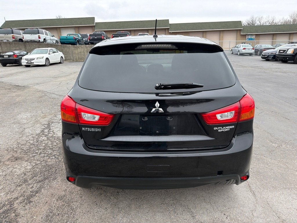 Used 2014 Mitsubishi Outlander Sport ES FWD image 7