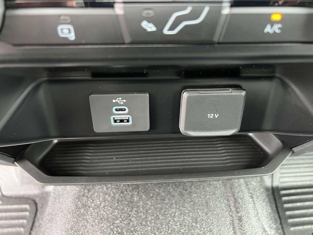 New 2025 Ford F250 XL image 21