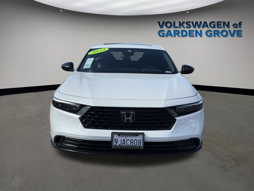 Used 2023 Honda Accord Sport image 2