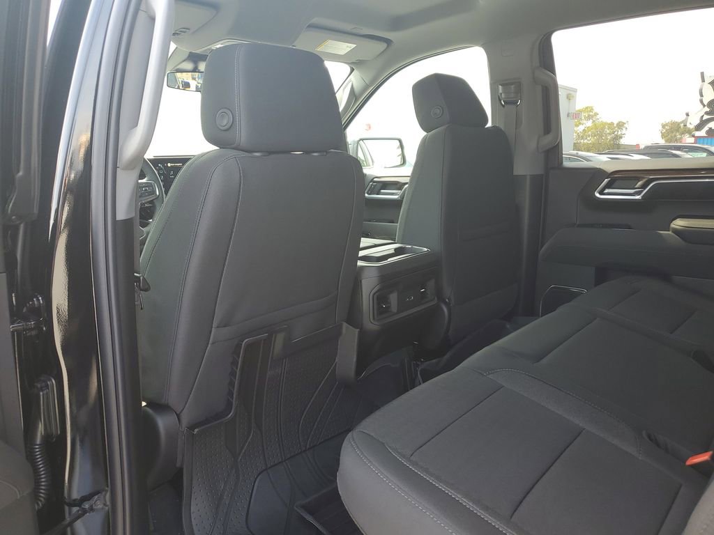 New 2026 Chevrolet Silverado 1500 RST w/ Redline Edition image 10